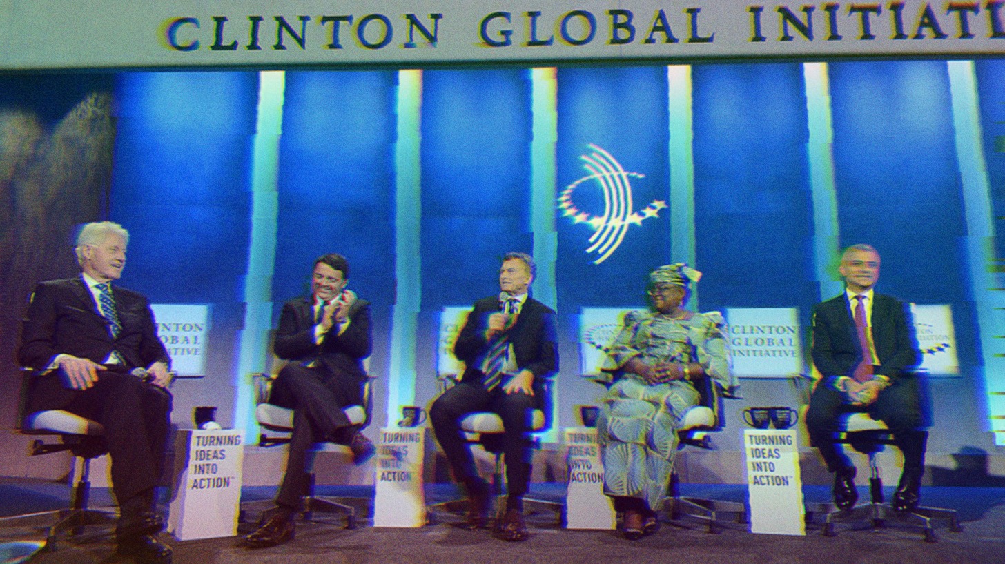 Argentinas president Mauricio Macri at the Clinton Global Initiative foundation with Bill Clinton and others.
